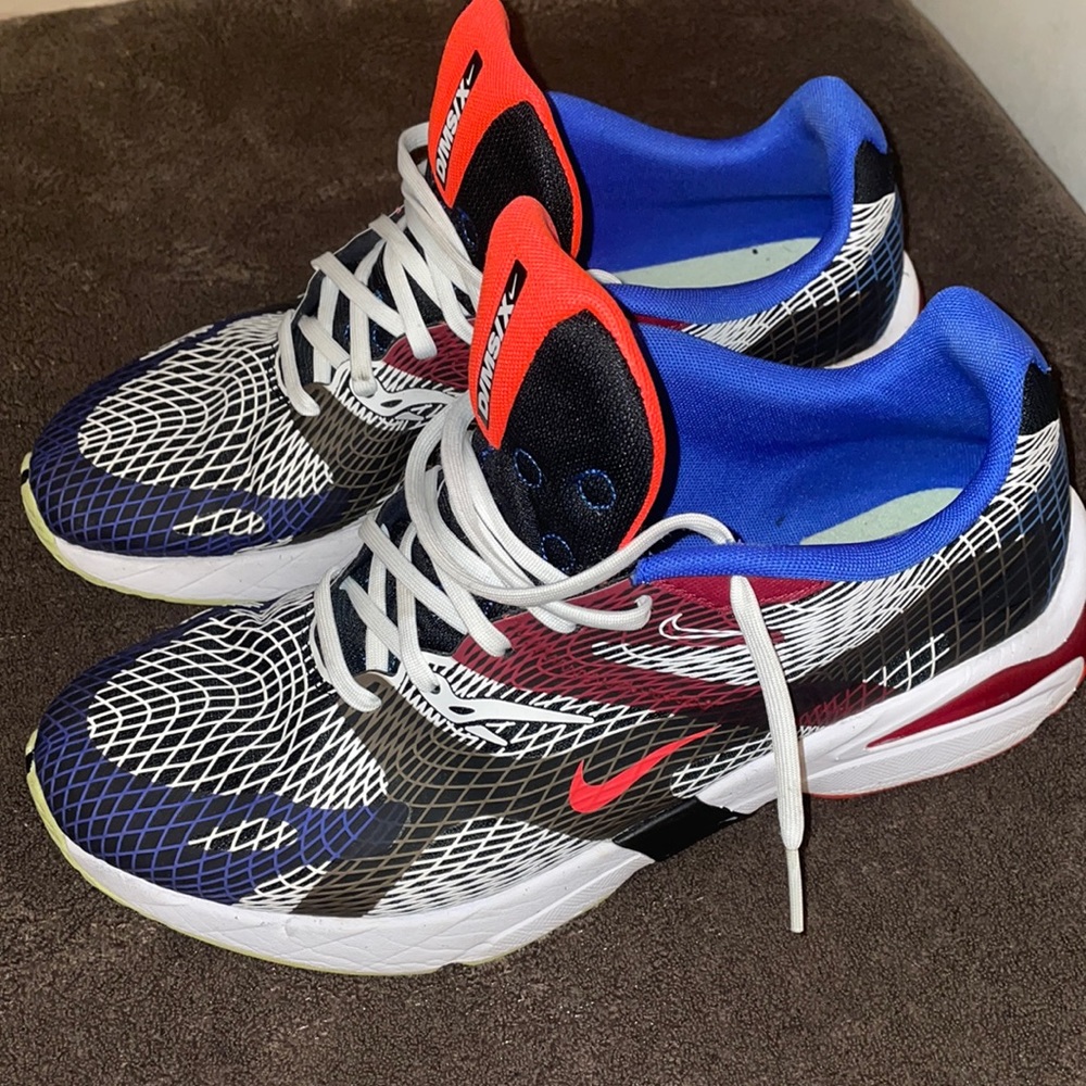 NIKE GHOSTSWIFT D/MS/X